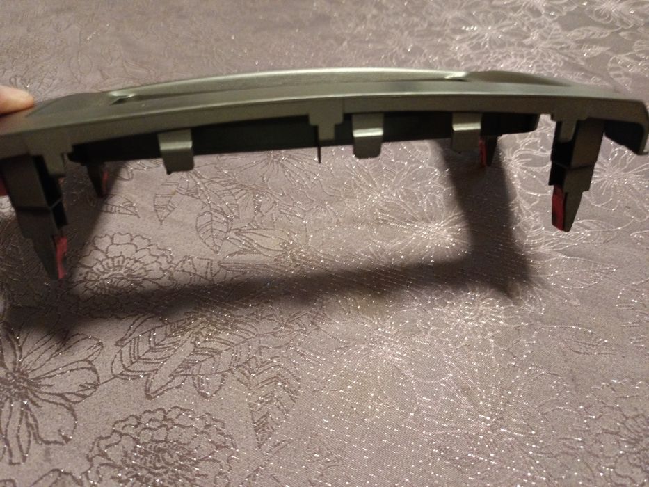 Оригинална рамка за мултимедия, за Тойота Авенсис Т27