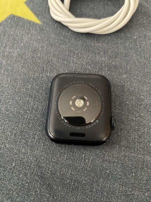 Apple Watch SE 2 2022 GPS Aluminium 40mm Midnight