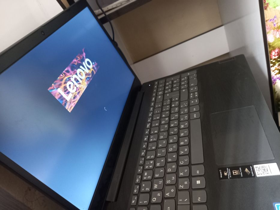 Kompyuter Lenovo