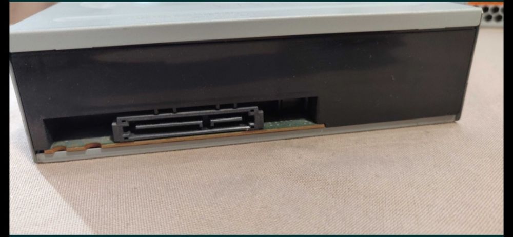 Vand DVD Writer LG conexiune SATA