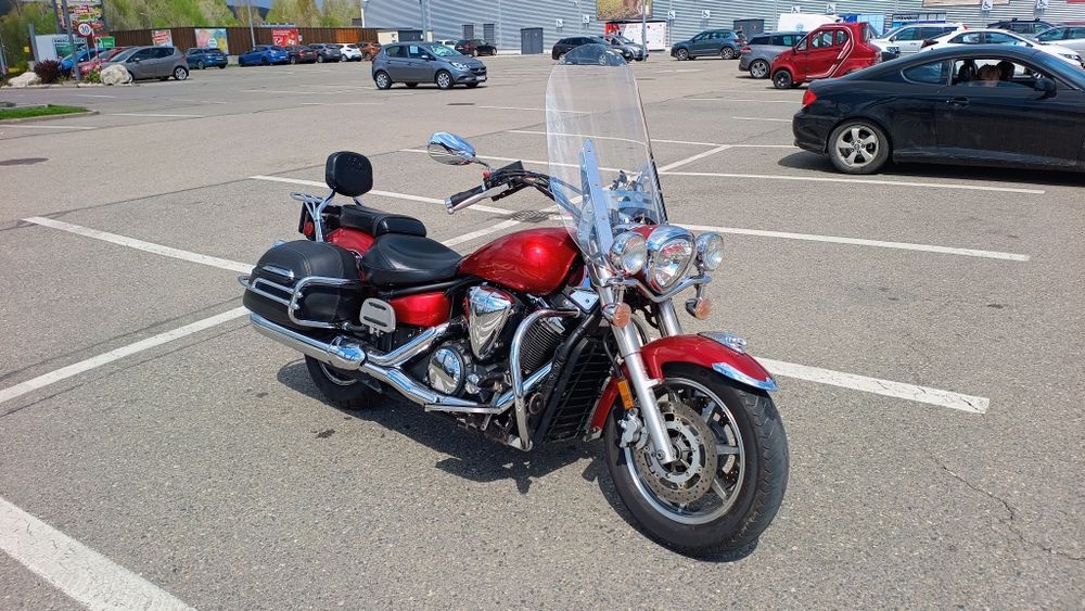 Yamaha midnightstar 1300 (vstar 1300)
