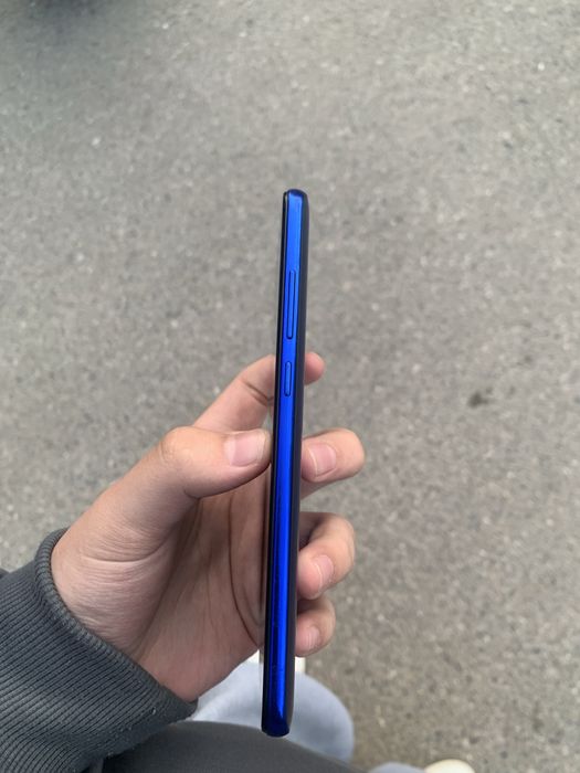 Продам редми нот 8 про 128