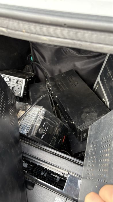 UPS буу электроника