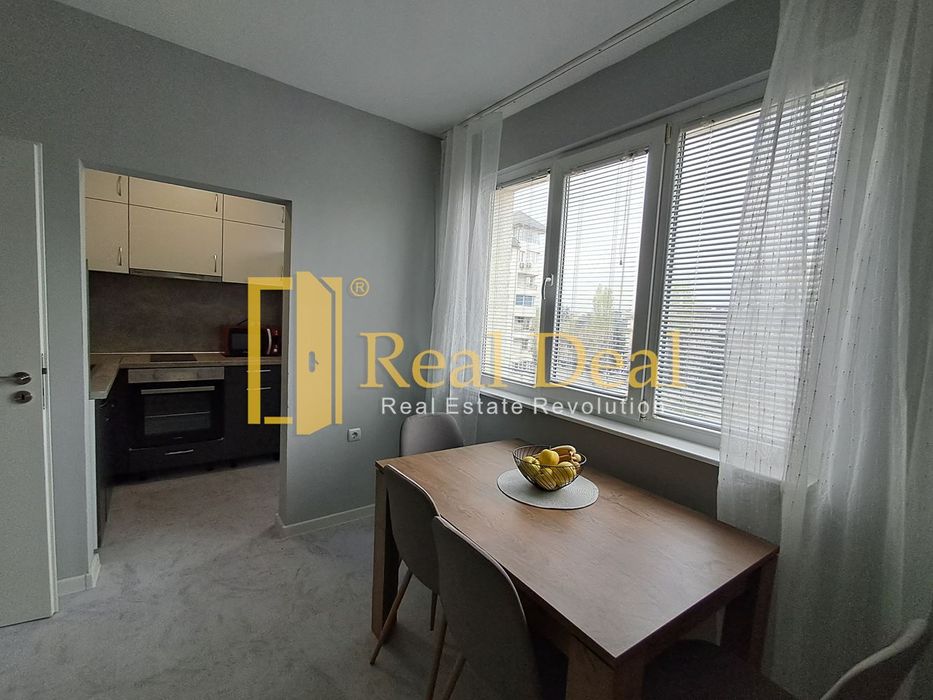 Дава се под наем Тристаен апартамент в София, Красно село - 90 кв.м за 650 € - Снимка #4