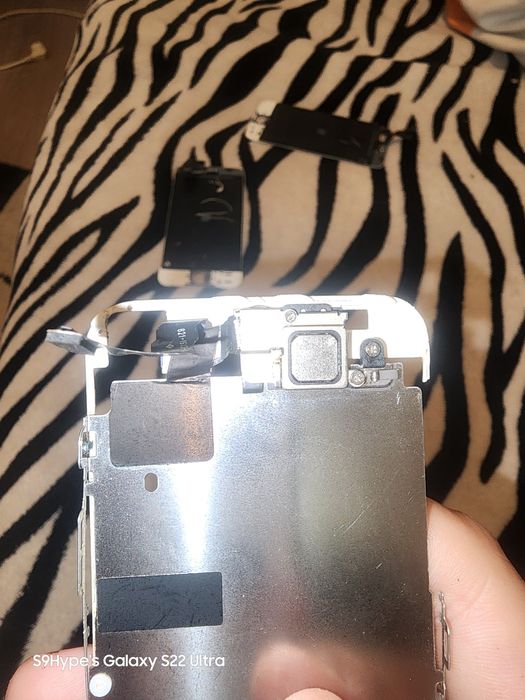 vand 2 ecrane de iphone 5s