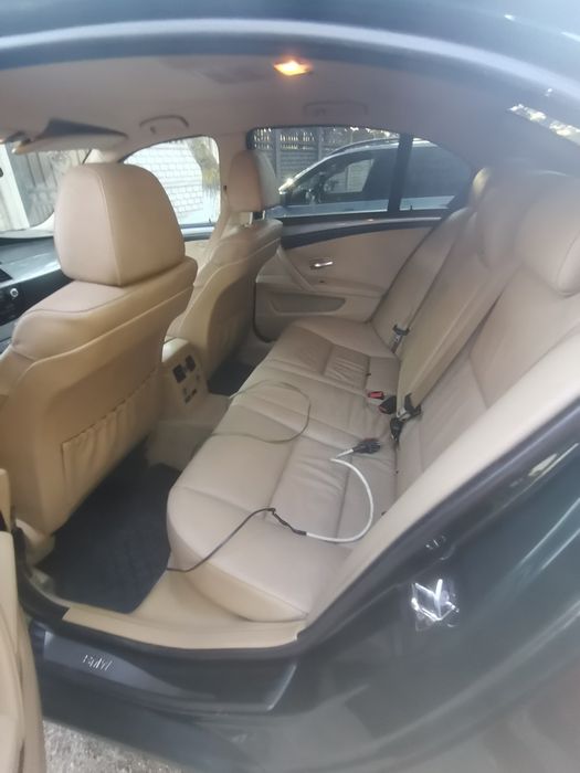 BMW 5 Series 2013 — imagine 5