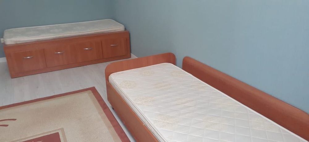 Продаются кровати и полка