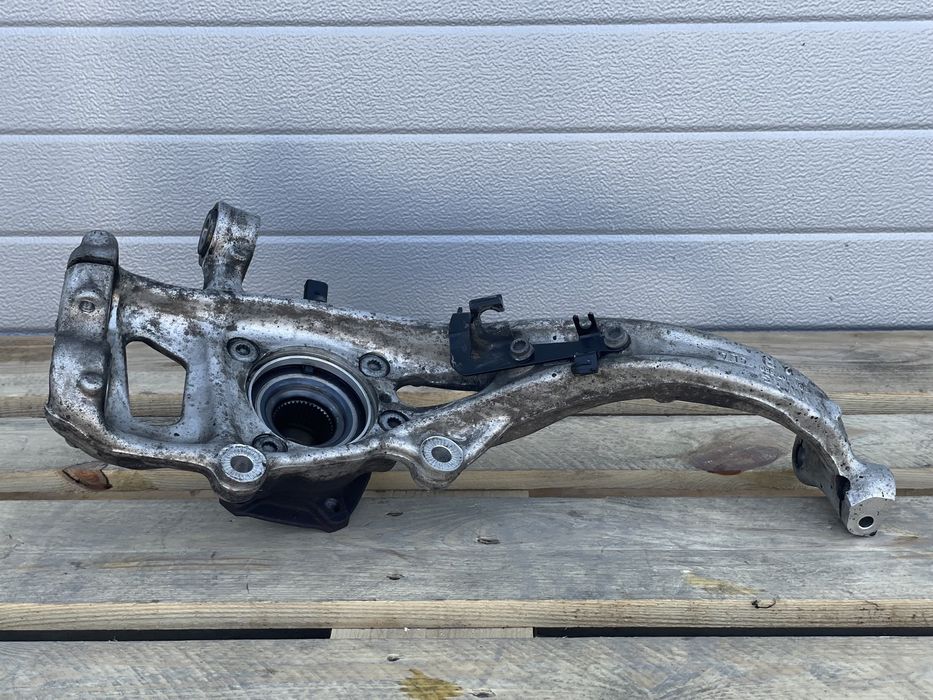 Преден десен шенкел AUDI Q5 / SQ5 80A407560