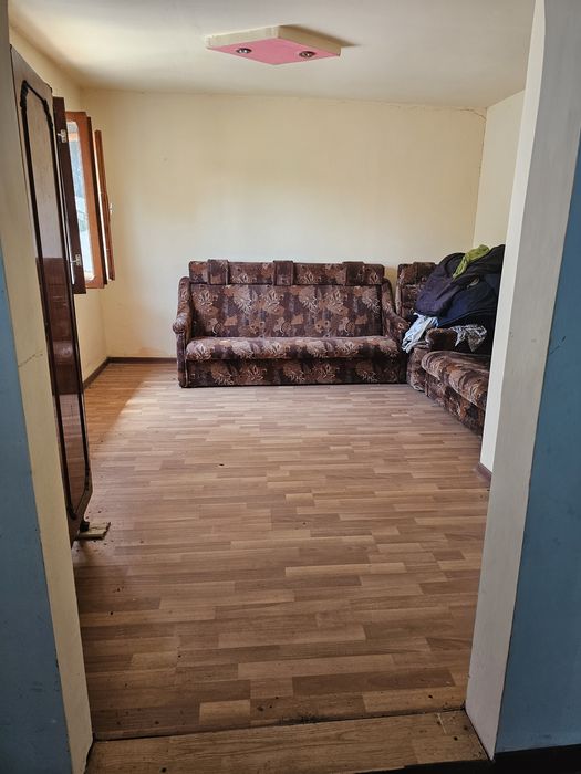 Vand casa in orașul Ianca