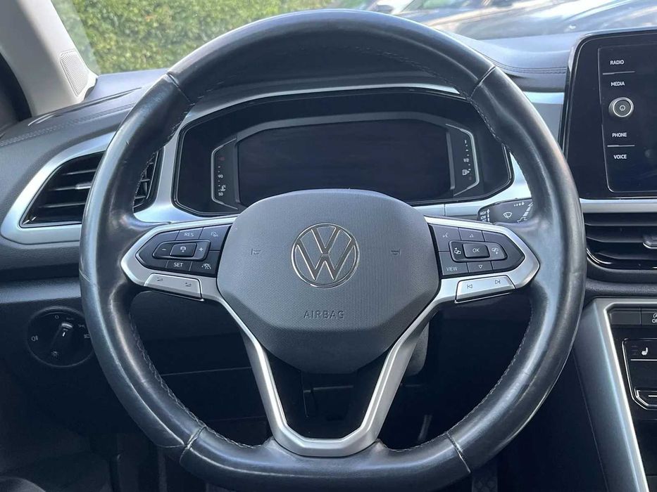 Volkswagen T-Roc 1.5 TSI Life Business 2022