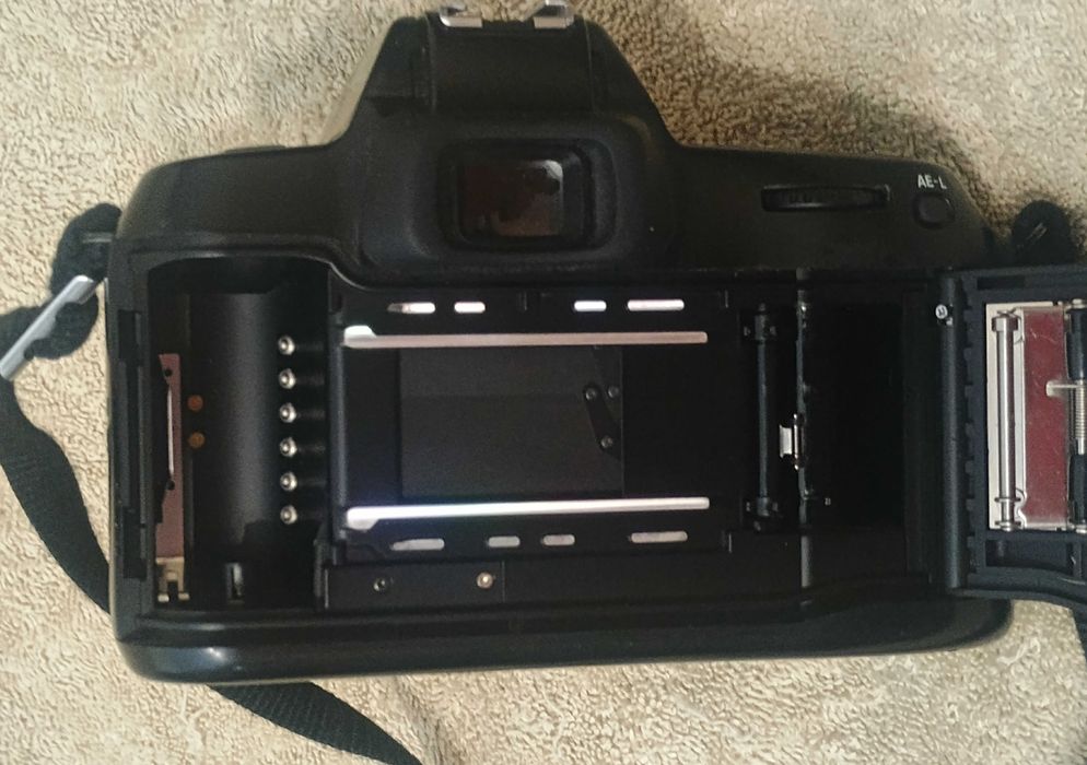 Aparat foto Nikon F70