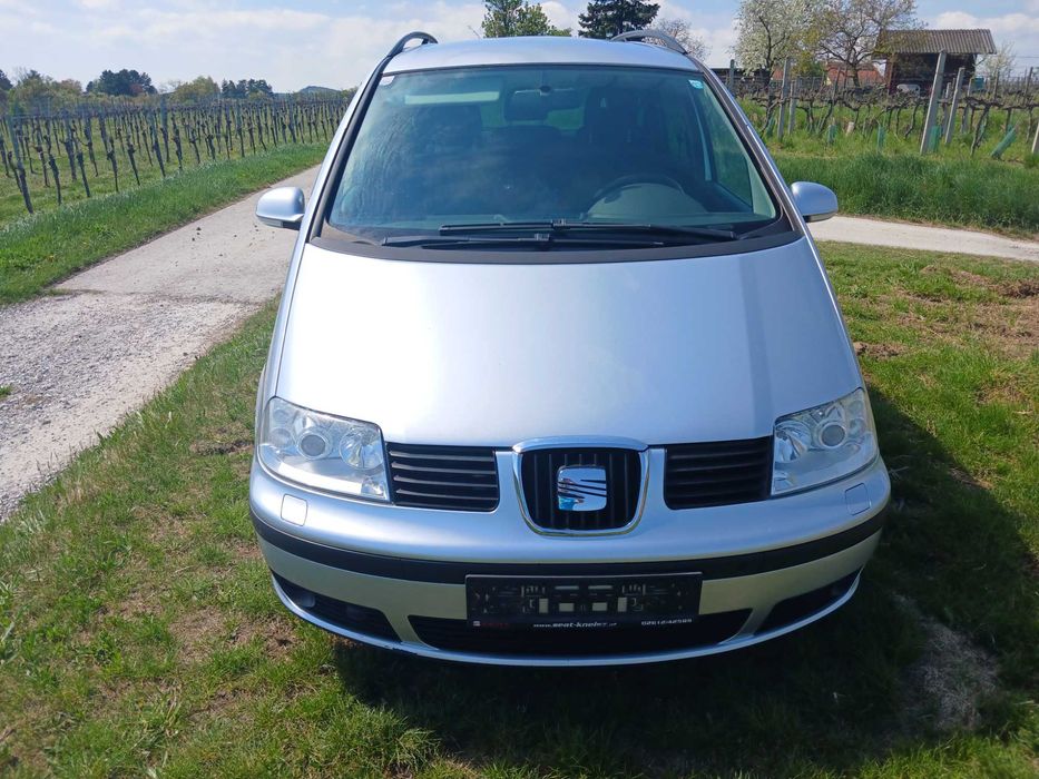 SEAT Alhambra 2009 — imagine 4