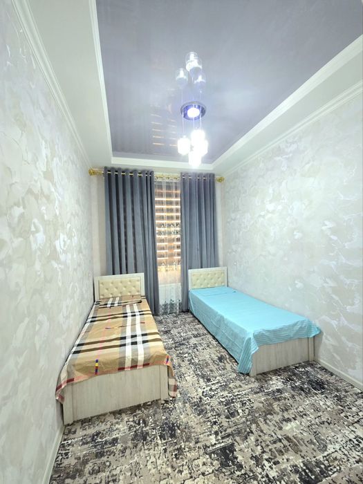 Срочно продаётся 3 комнатный  квартира