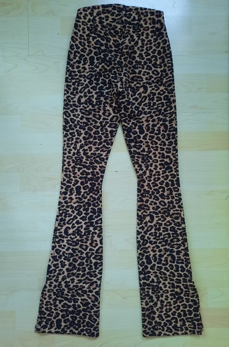 Дамски дънки и клинове XS, S,