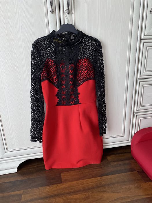 Se vinde rochie zi/seara