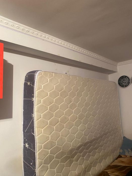 Продам матрас,б/у