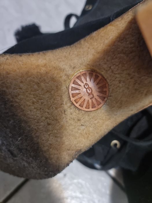 UGG дамски боти на ток номер 40