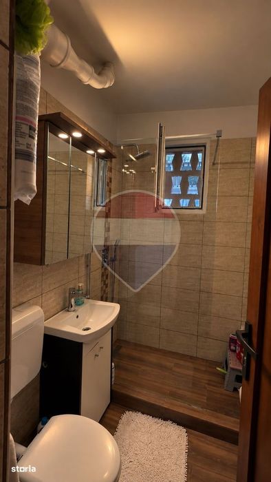 Apartament 3 camere parter zona Rogerius Aluminei