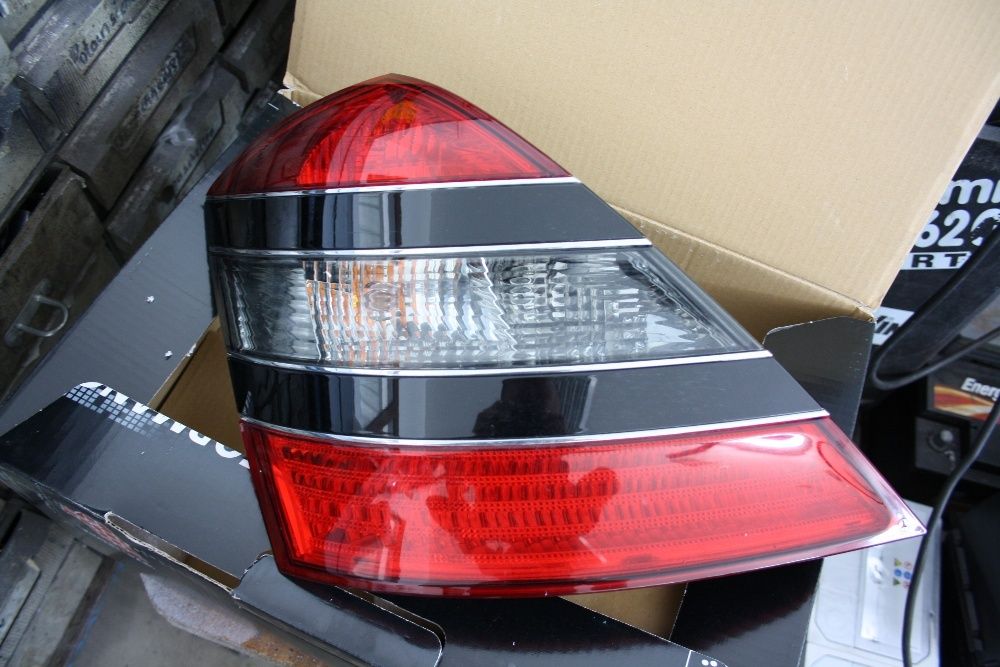 Стопoве Mercedes s class 221