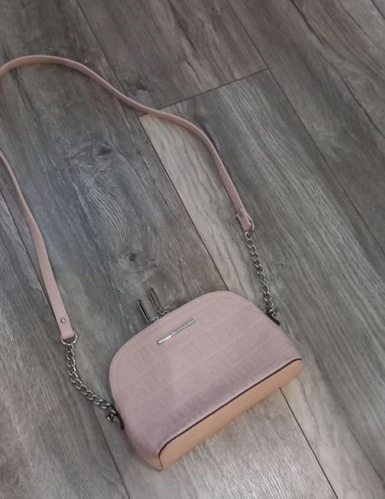 Уникална чанта-Steve Madden