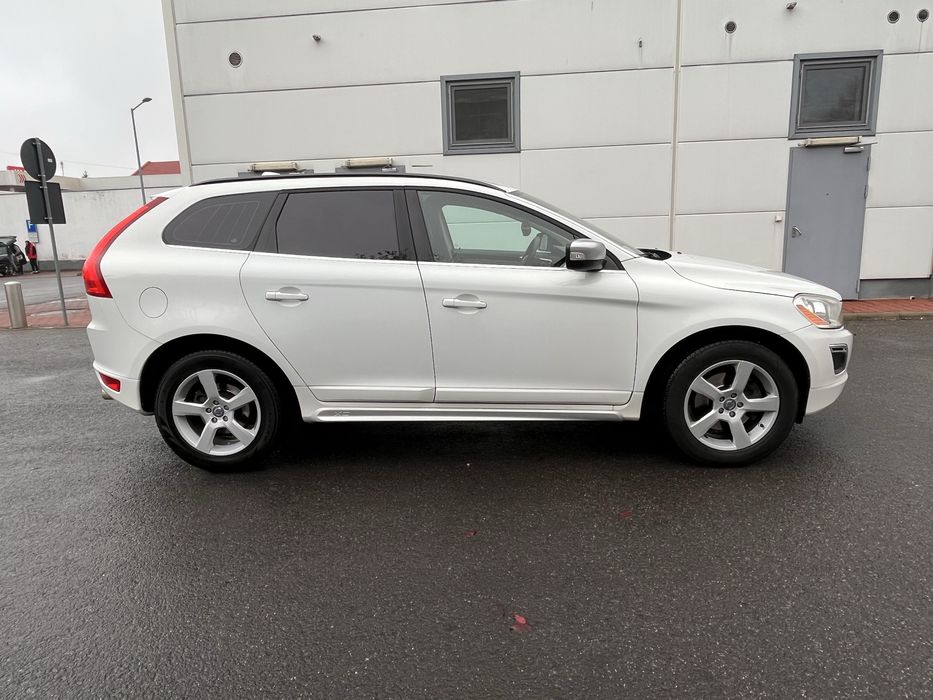 Vand Volvo Xc 60/2011/5 cilindri/r-design/cutie automata/2.0 d piele