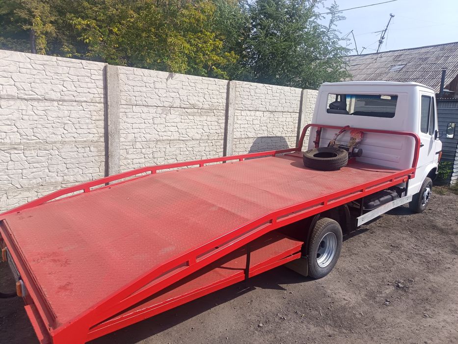 Продам Эвакуатор мерседес 410d