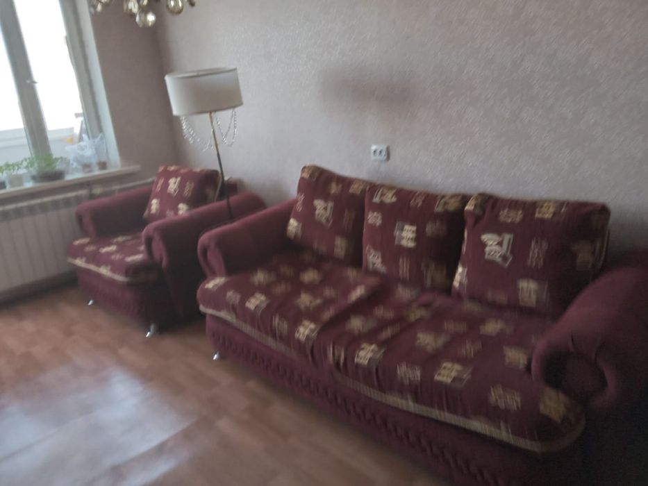 Продам мягкий уголок