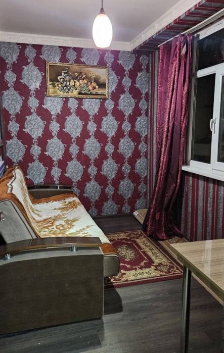 Эльбек Канадская школа Кирпич квартира 1в2 на 2 этаже срочно