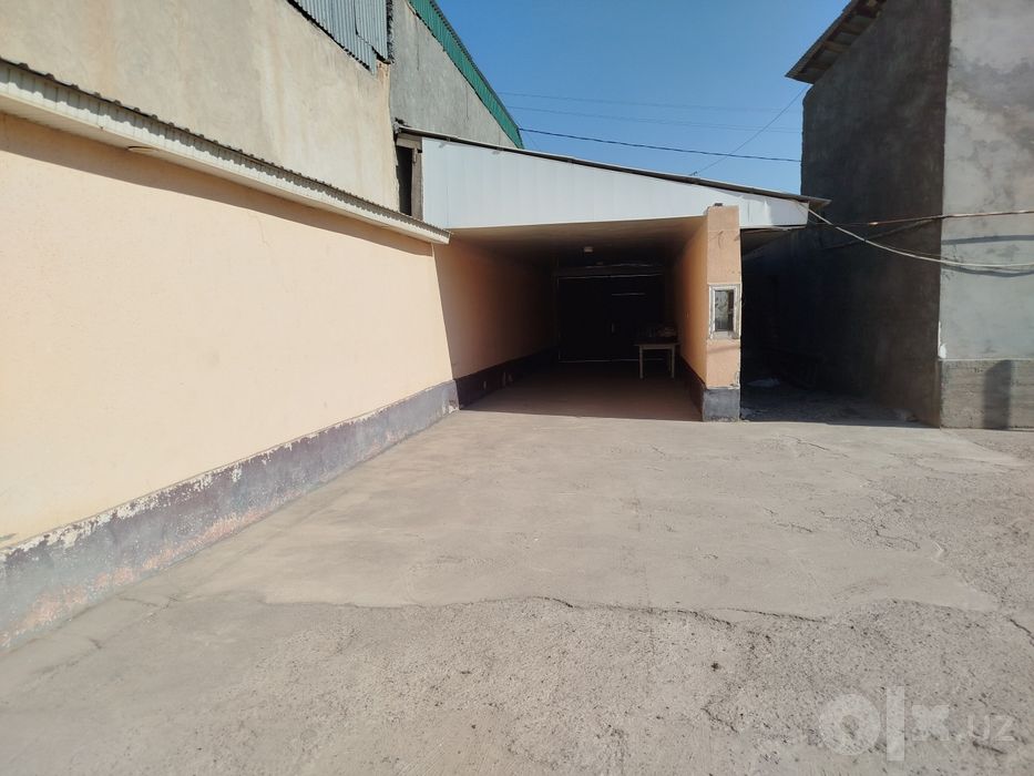 Sergili xonabotta yer Sotiladi