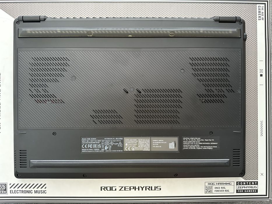 Asus Rog Zephyrus M16