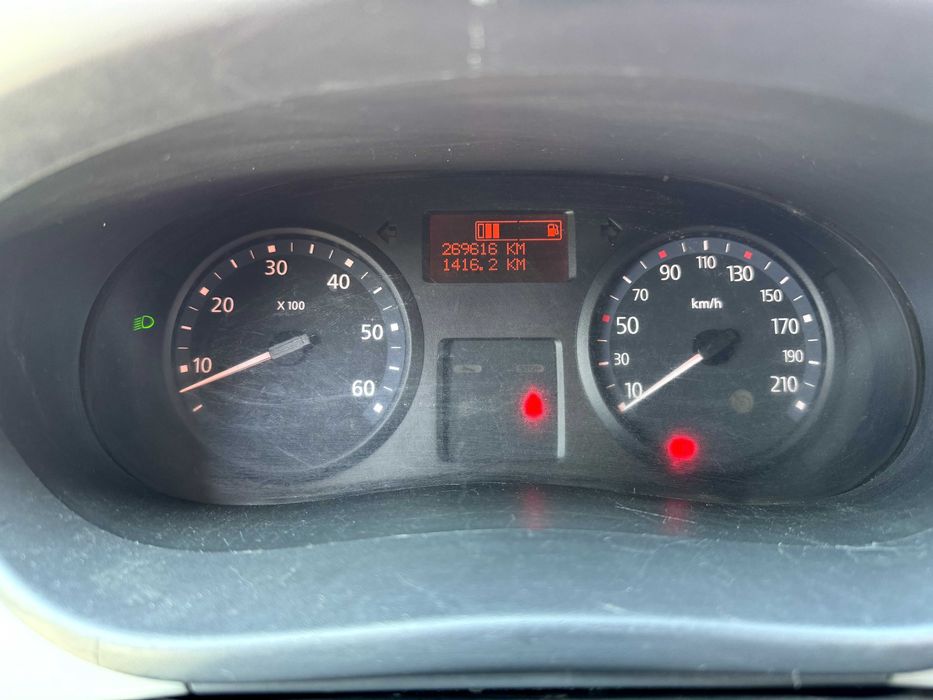 Renault Traffic 2012