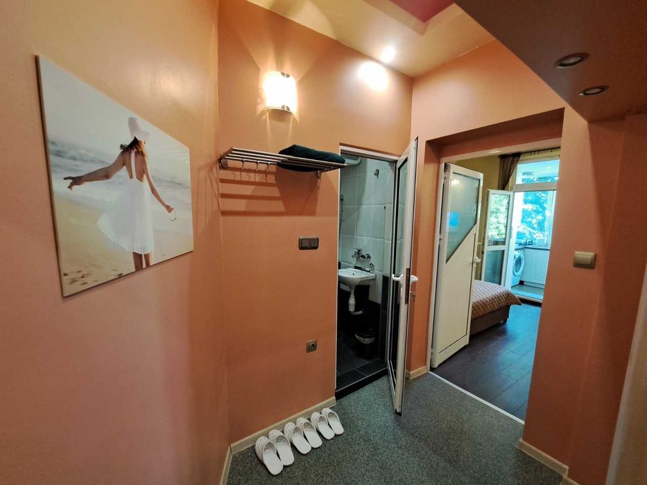 Дава се под наем Двустаен апартамент в Варна, Аспарухово - 56 кв.м за 663 € - Снимка #4