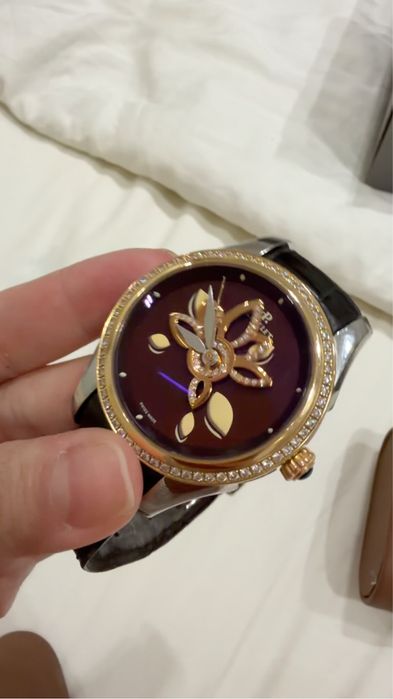 Часы Perrelet Diamond