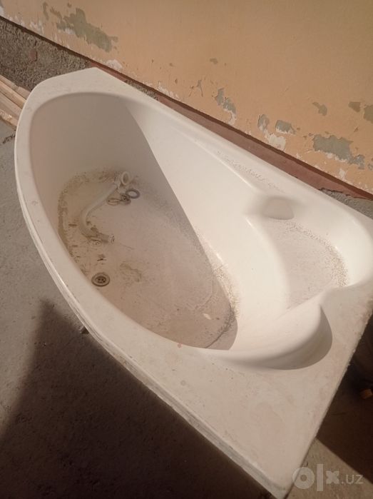Katej vannasi sotiladi