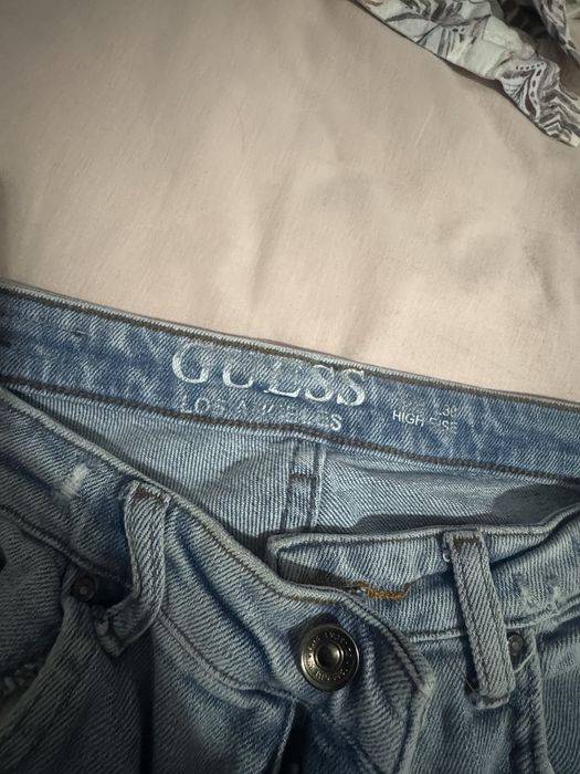 Дънки от Guess и боди