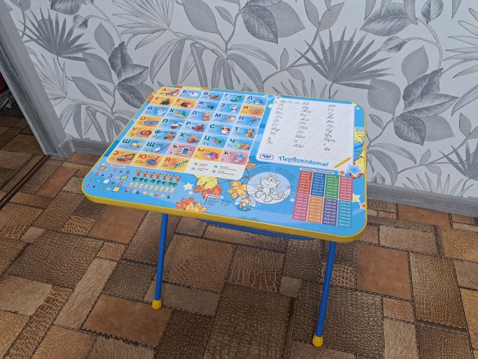 Парта для учеников