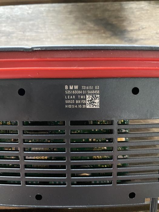 Unitate de control faruri xenon originala Bmw X4.Preț 150 euro.