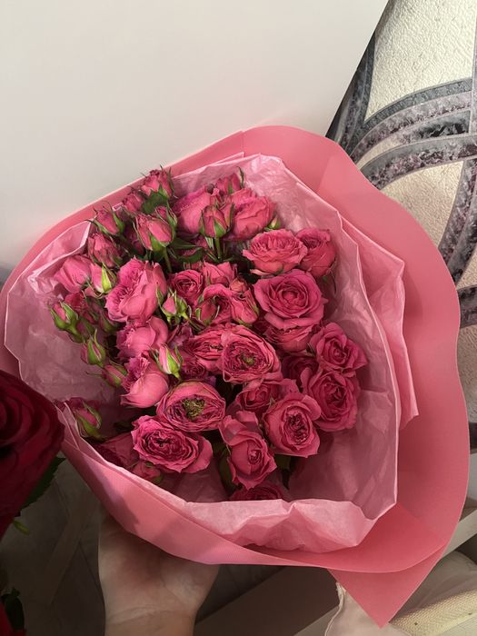 Шикарные букеты роз на любой праздник