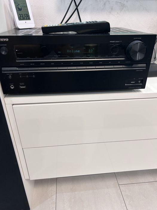 Onkyo TX-NR 636 …..