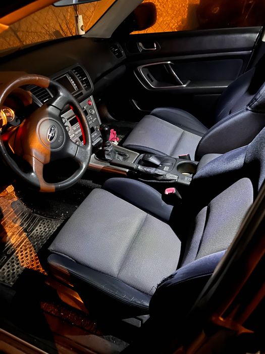 Subaru legacy 2.0