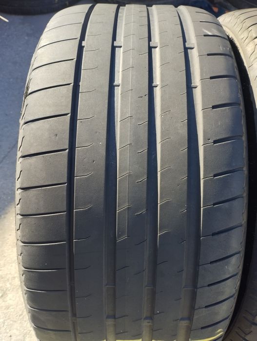 2 buc 255 40 18 .99y Bridgestone vara, dot 2025