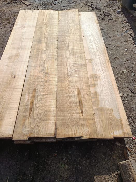 Cherestea frasin,stejar și nuc