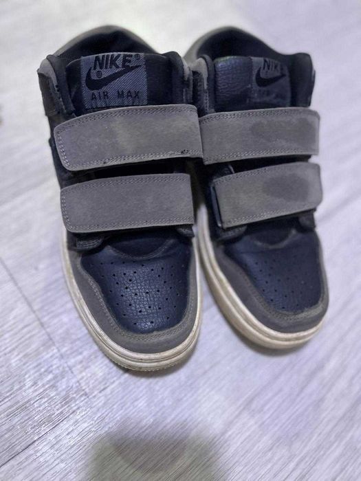 Продам подростковые осеннние кросовки зимний осенний б/у