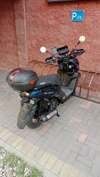 Продам мопед почти новый