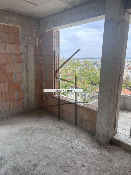 Продава се Тристаен апартамент в Варна, Аспарухово - 93 кв.м за 1205 €/кв.м - Снимка #2