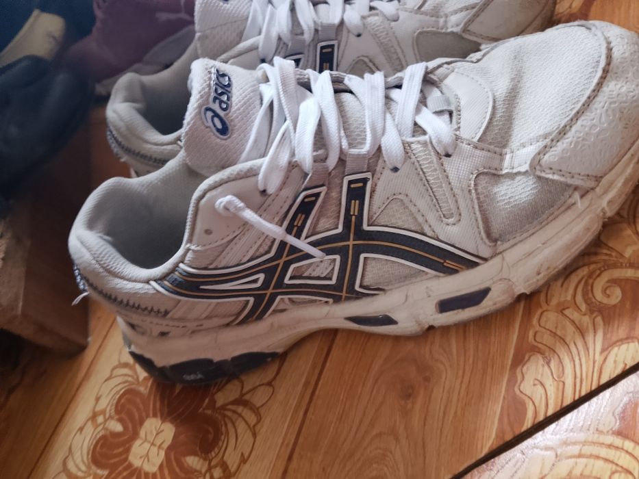 Asics gel kahana8