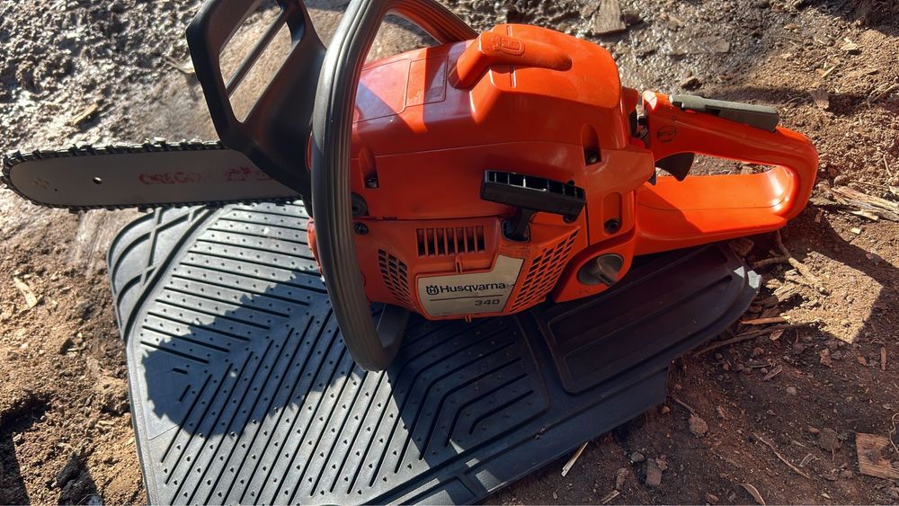 Vand husqvarna 340 in stare foarte buna de functioanare