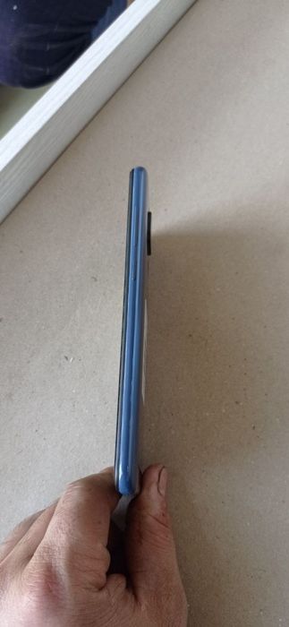 Телефон холати зу́р