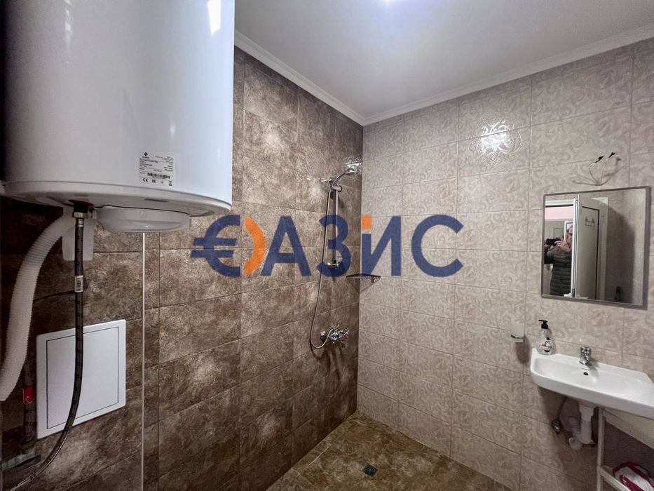 Продава се Едностаен апартамент в к.к. Слънчев бряг - 33 кв.м за 920 €/кв.м - Снимка #12