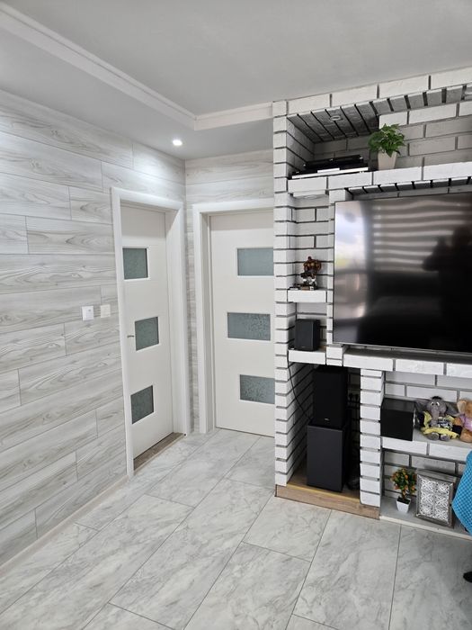 Железник запад 61 кв....